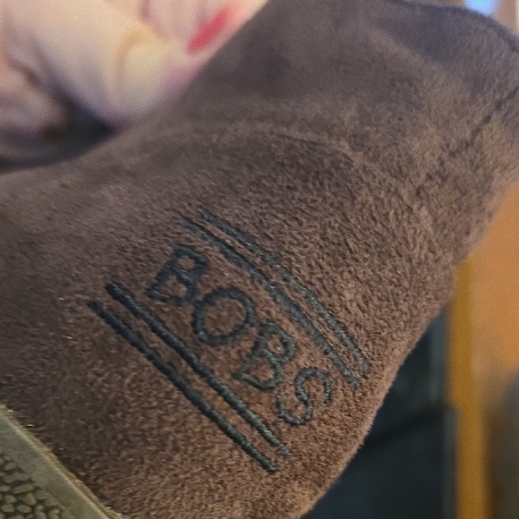 Bobs Skechers Dark Brown Suede Wedge BootIES SIZE 8 - Picture 5 of 6